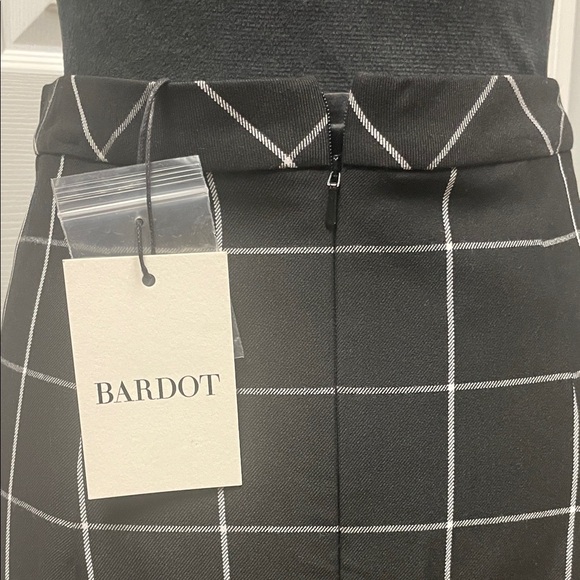 Bardot Black and White Grid Pencil Skirt - Picture 3 of 8
